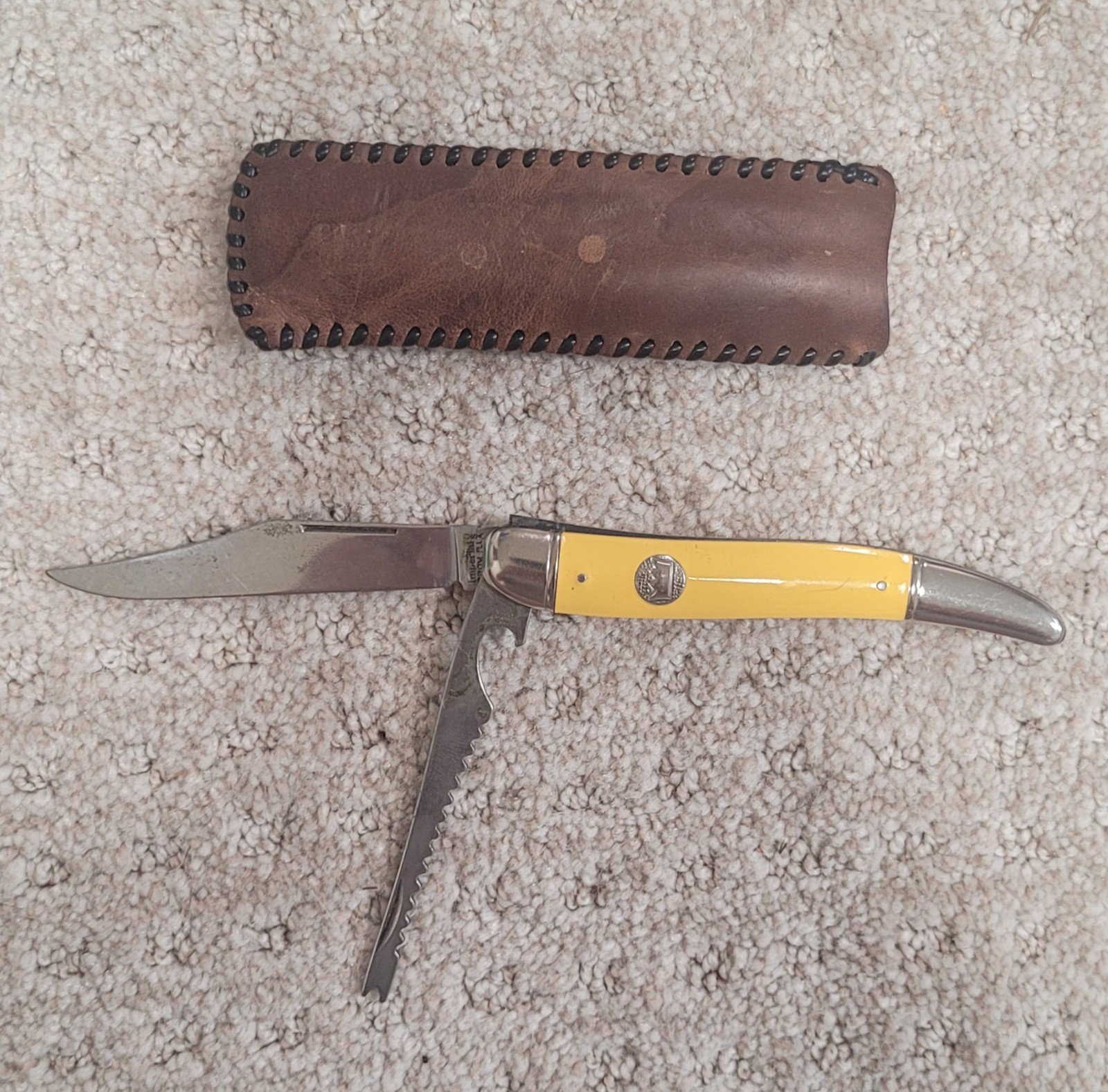 Vintage Imperial 2-Blade Folding Toothpick Fish Scaler Pocket Knife  OLD