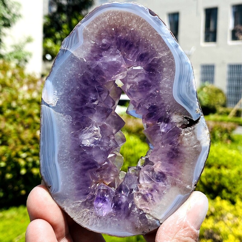 417g Natural agate amethyst cave quartz crystal cave mineral specimen LB3276