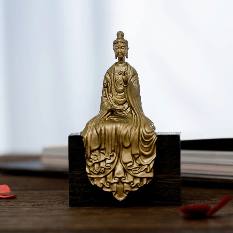 Small Dashizhi Bodhisattva Statue for Protection Peace Buddhist Gift Decor