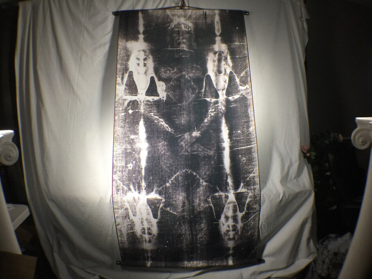 Shroud of Turin, Full Size Body, Negative on Linen Cloth, 6 x 3 Feet, Free Book