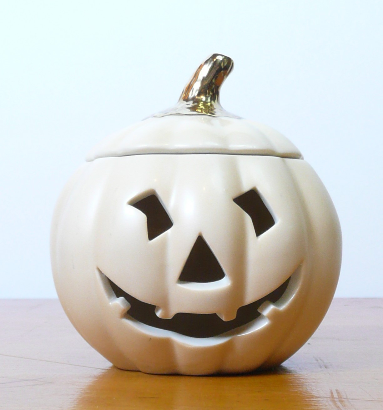 Lenox Jack- o- Lantern Tealight Pumpkin Votive Candle Holder Halloween Decor