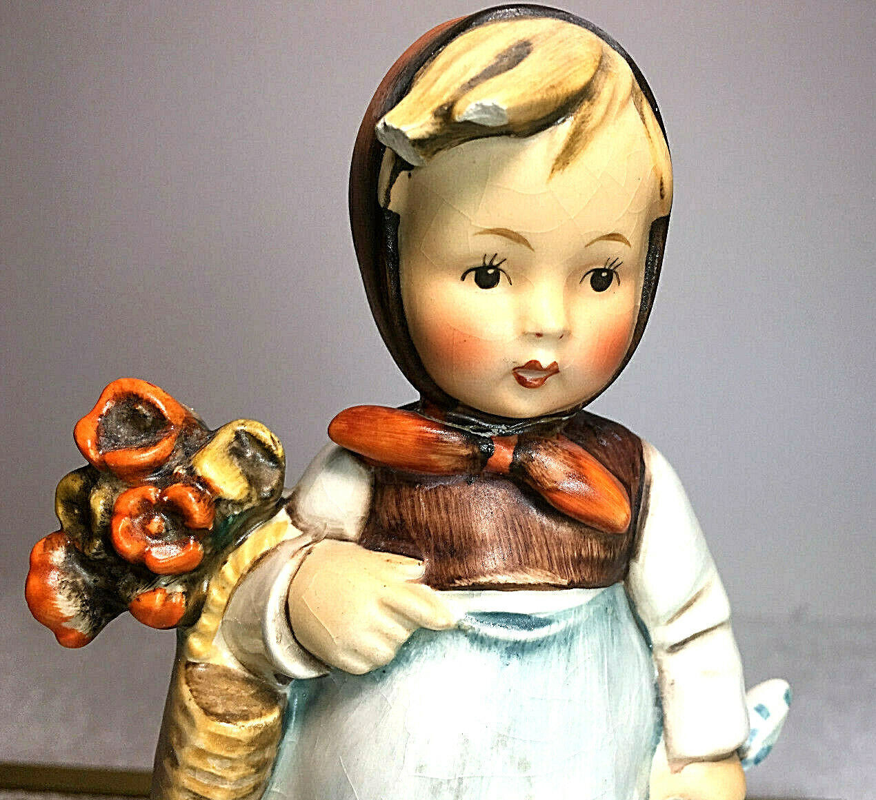 VTG 1949s Goebel Hummel Adorable Girl Figurine Imperfect Condition Made Germany