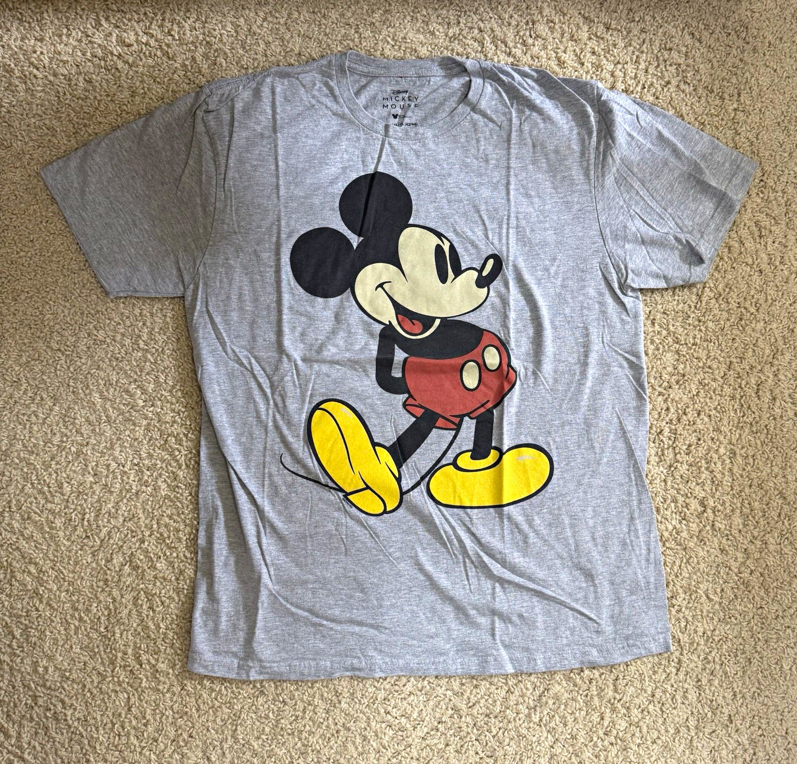 Disney Mickey Mouse T-Shirt Men\'s L 42/44 Gray Full Body Graphic Cartoon Tee Disney Mickey Mouse T-Shirt Men\'s L 42/44 Gray Full Body Graphic Cartoon Tee