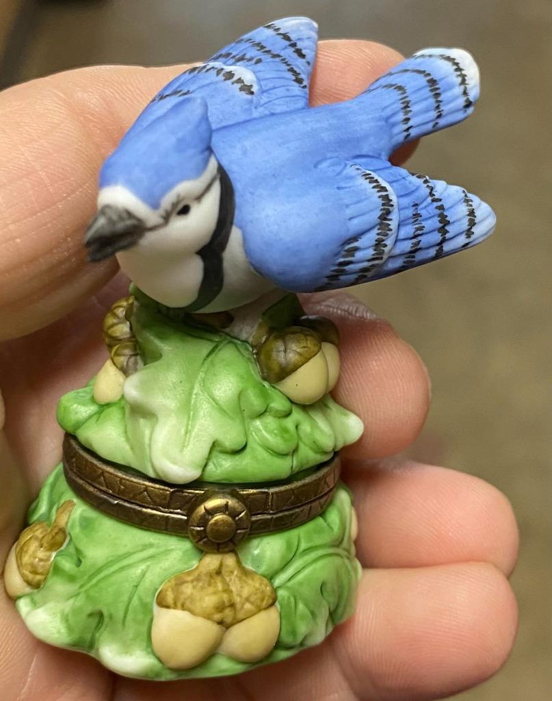 Porcelain Hinged Box Bird Blue Jay Songbird Ltd Ed Midwest, PHB New in Box