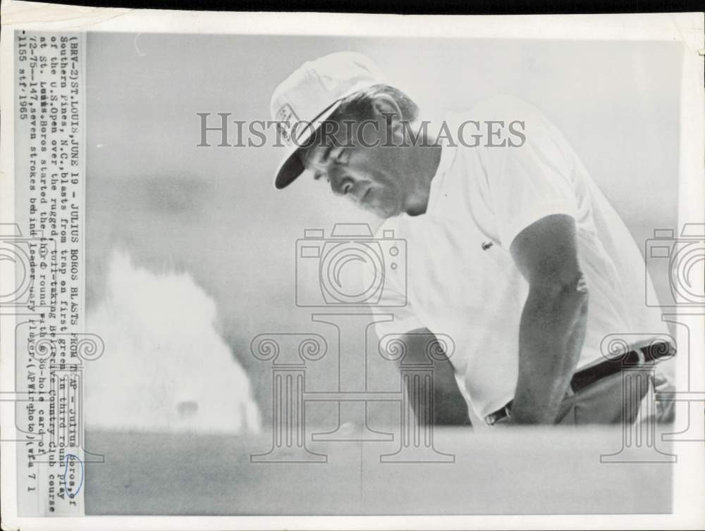1965 Press Photo Julius Boros in sand trap at Bellerive Country Club, St. Louis 1965 Press Photo Julius Boros in sand trap at Bellerive Country Club, St. Louis