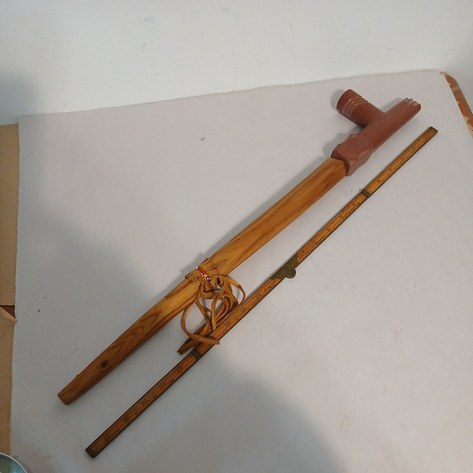 Vintage Artisan Native American Catlinite Pipestone Carved Wood Peace Pipe  24\