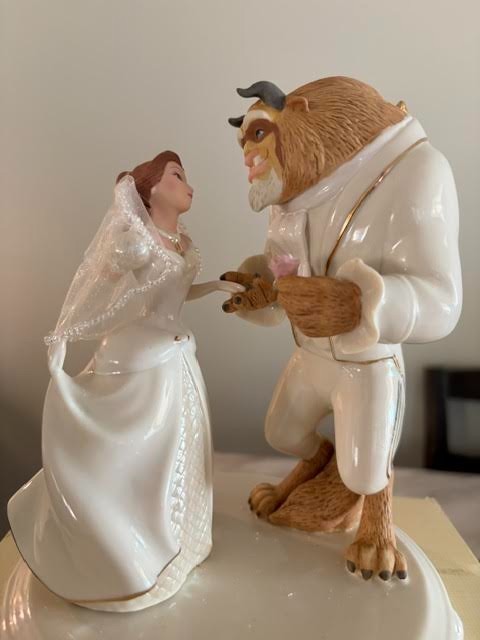 Lenox Disney Beauty and the Beast Belle's Wedding Dreams Figurine/used once