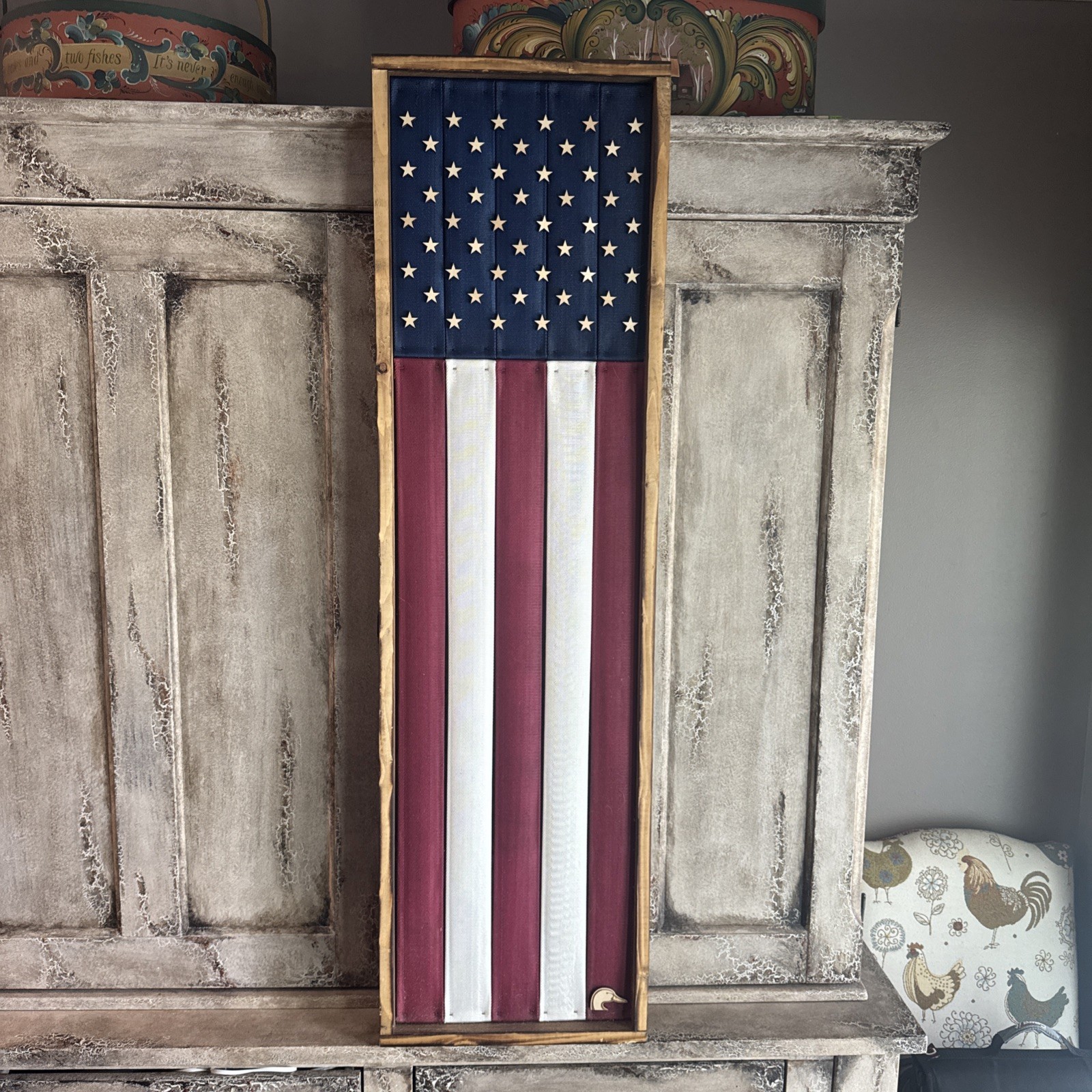 RARE DUCKS UNLIMITED AMERICAN FLAG DISPLAY - 4 FEET TALL