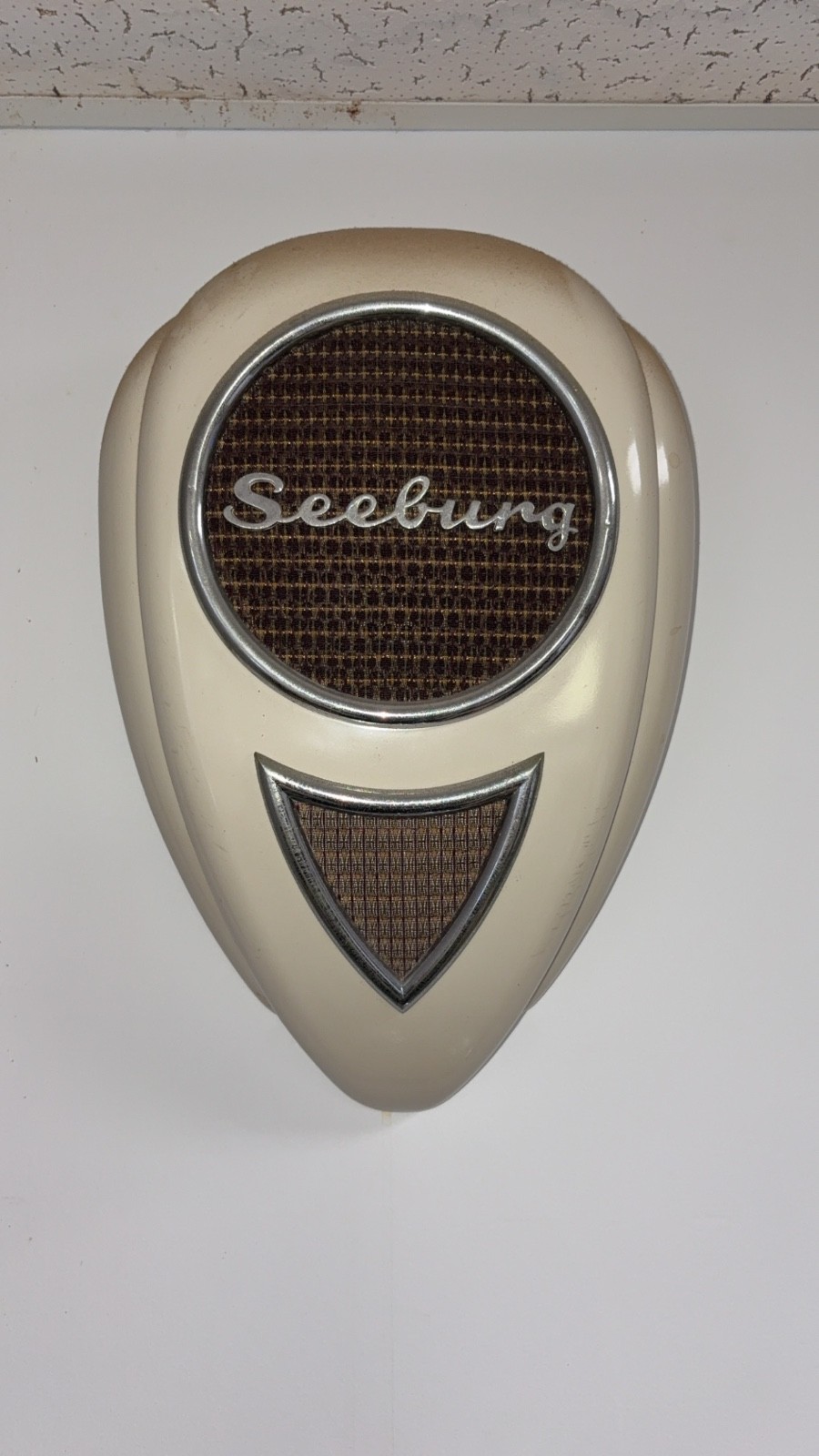 Stunning Custom Restored Vintage Seeburg 
