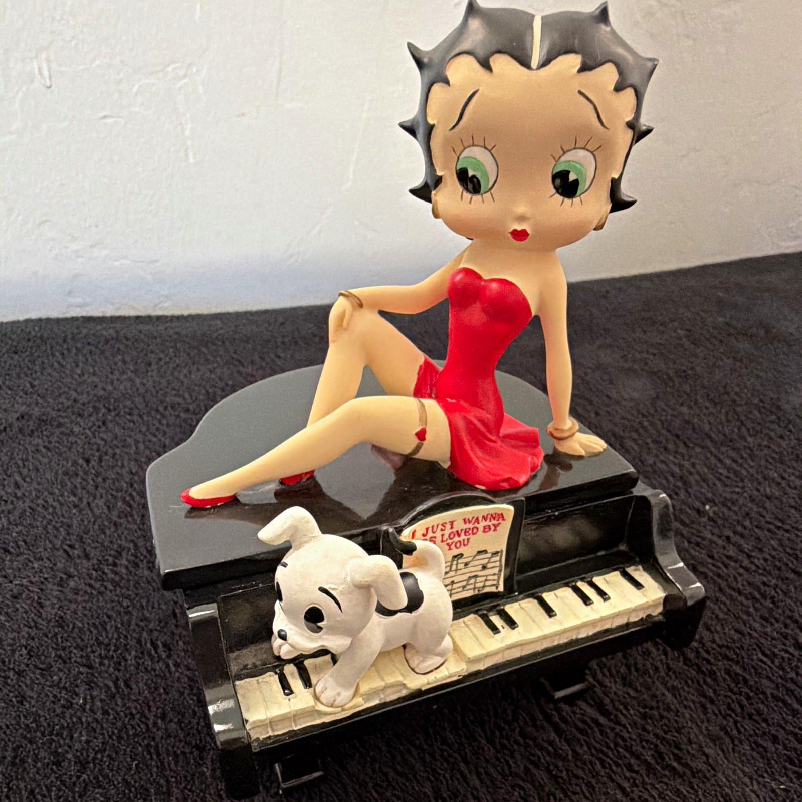 Vintage Betty Boop Jewelry Trinket Music Box “I want to be loved by you”
