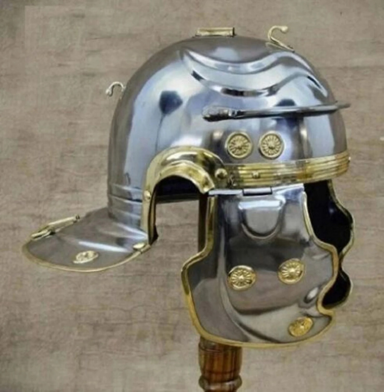 Roman Gallic G Helmet – 18G Steel Medieval Armor Helmet for LARP & Reenactment