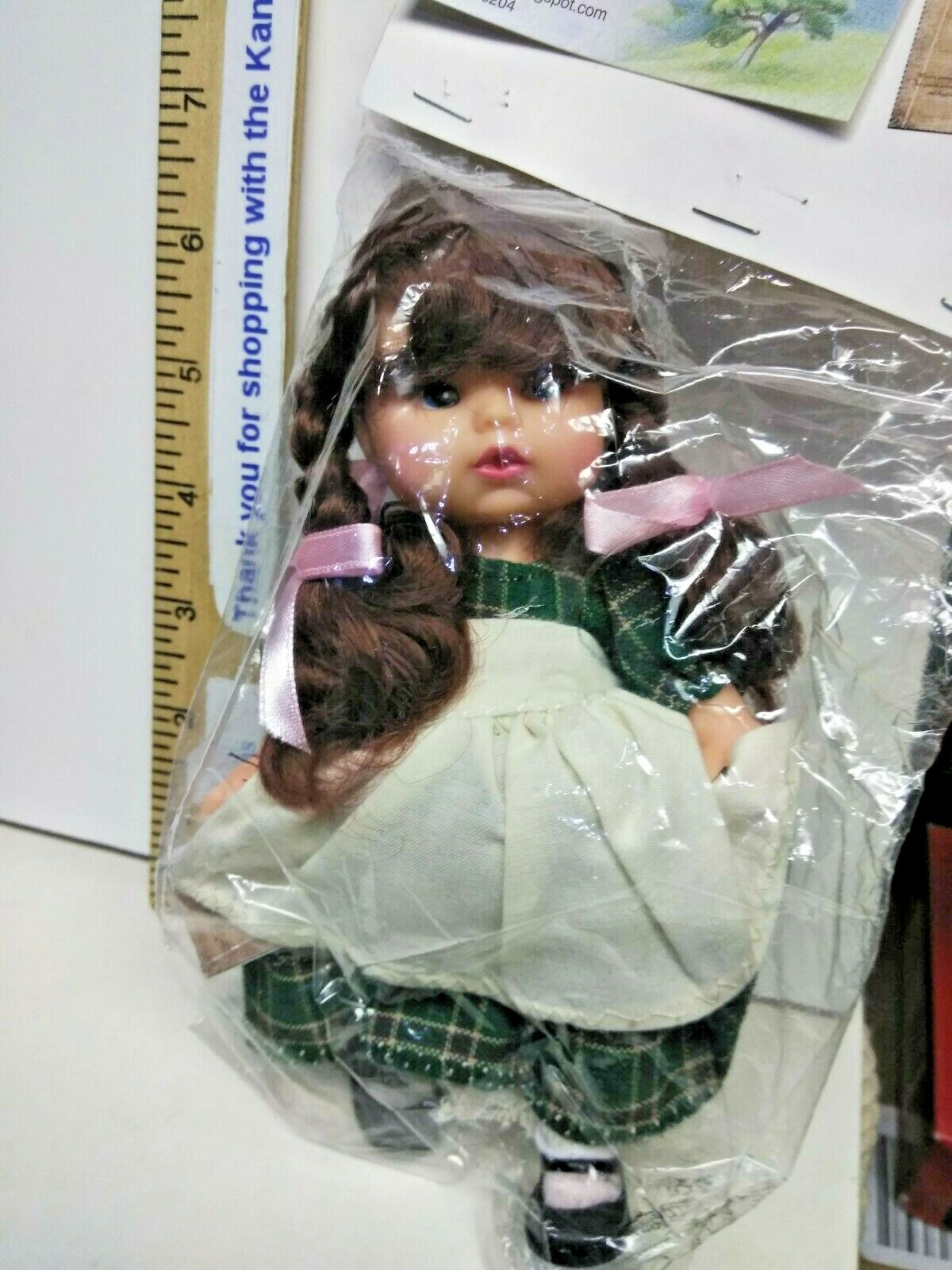 Vintage Nan's Journey - Heritage Series Doll - Brown Hair, Green/White Dress