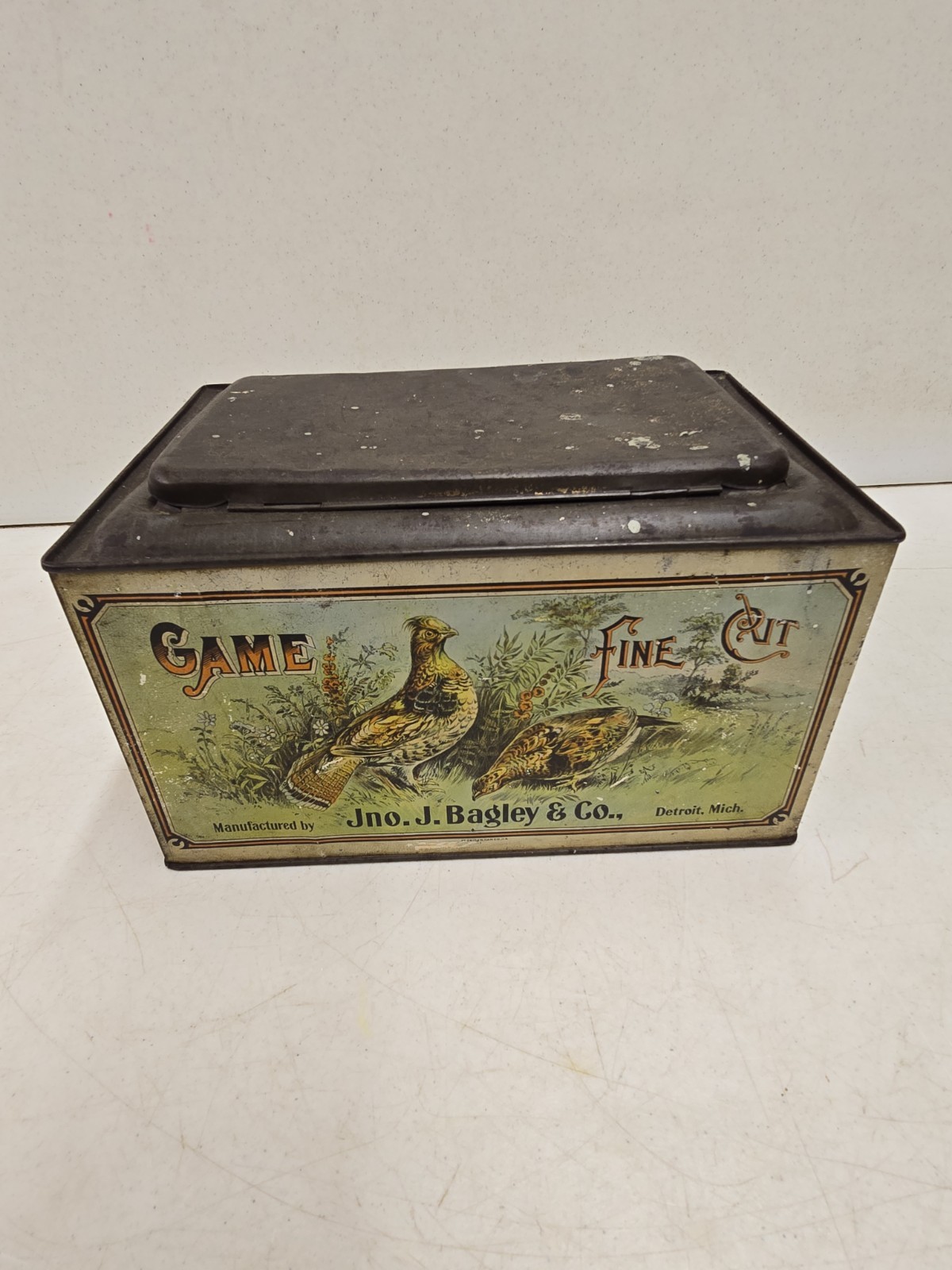 Antique JNO Bagley Detroit Mich Game Fine Cut Advertising Tobacco Pheasant Tin