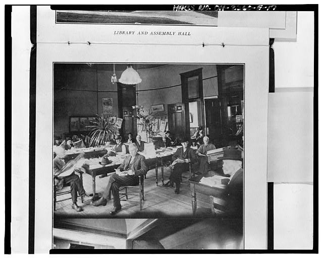 Photo:Library and Assembly Hall Men Reading Room 1910s Interior Photo