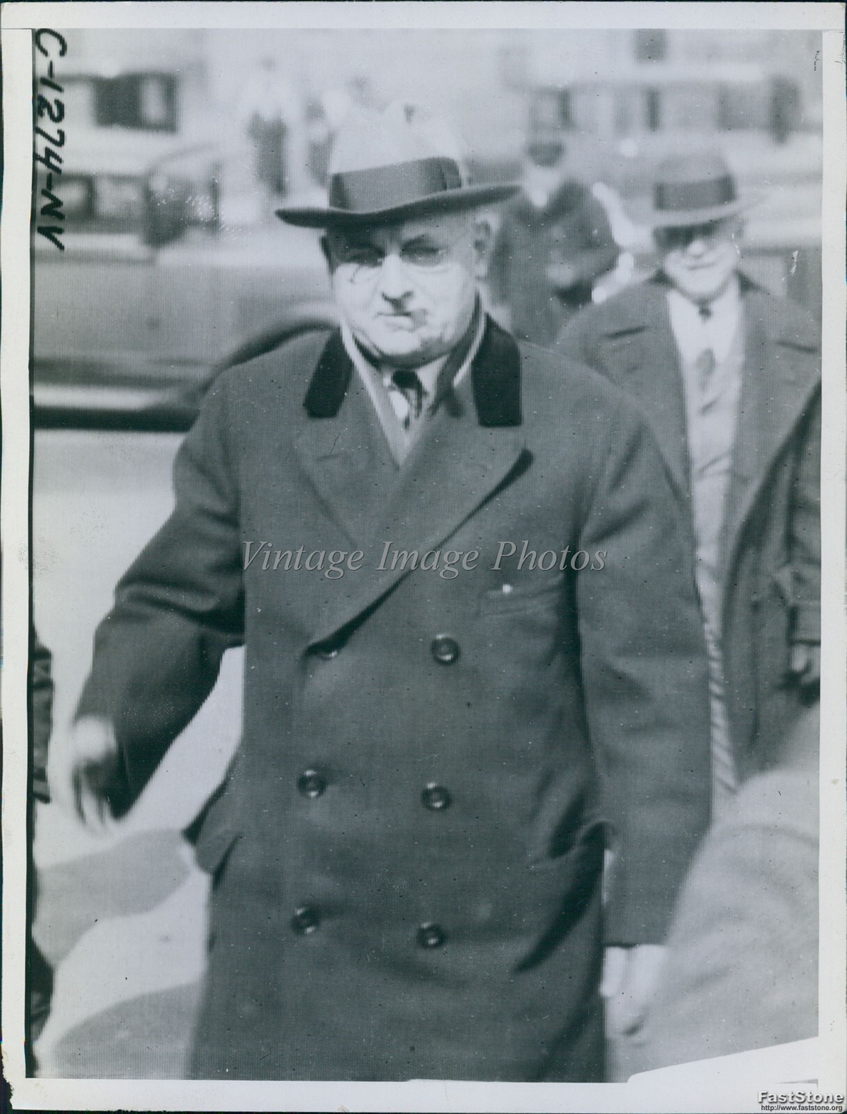 1929 Ed G Seubert Coat Hat Cigar Glasses Historic Vintage Press Photo 6x8
