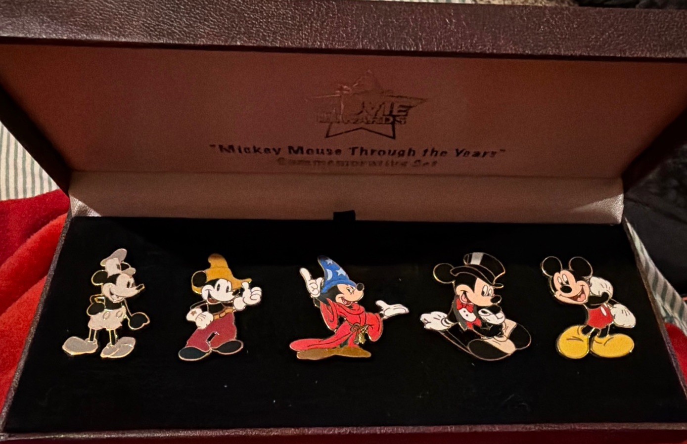 Walt Disney Archives Mickey Mouse Through The Years 6 Pin Set Walt Disney Archives Mickey Mouse Through The Years 6 Pin Set