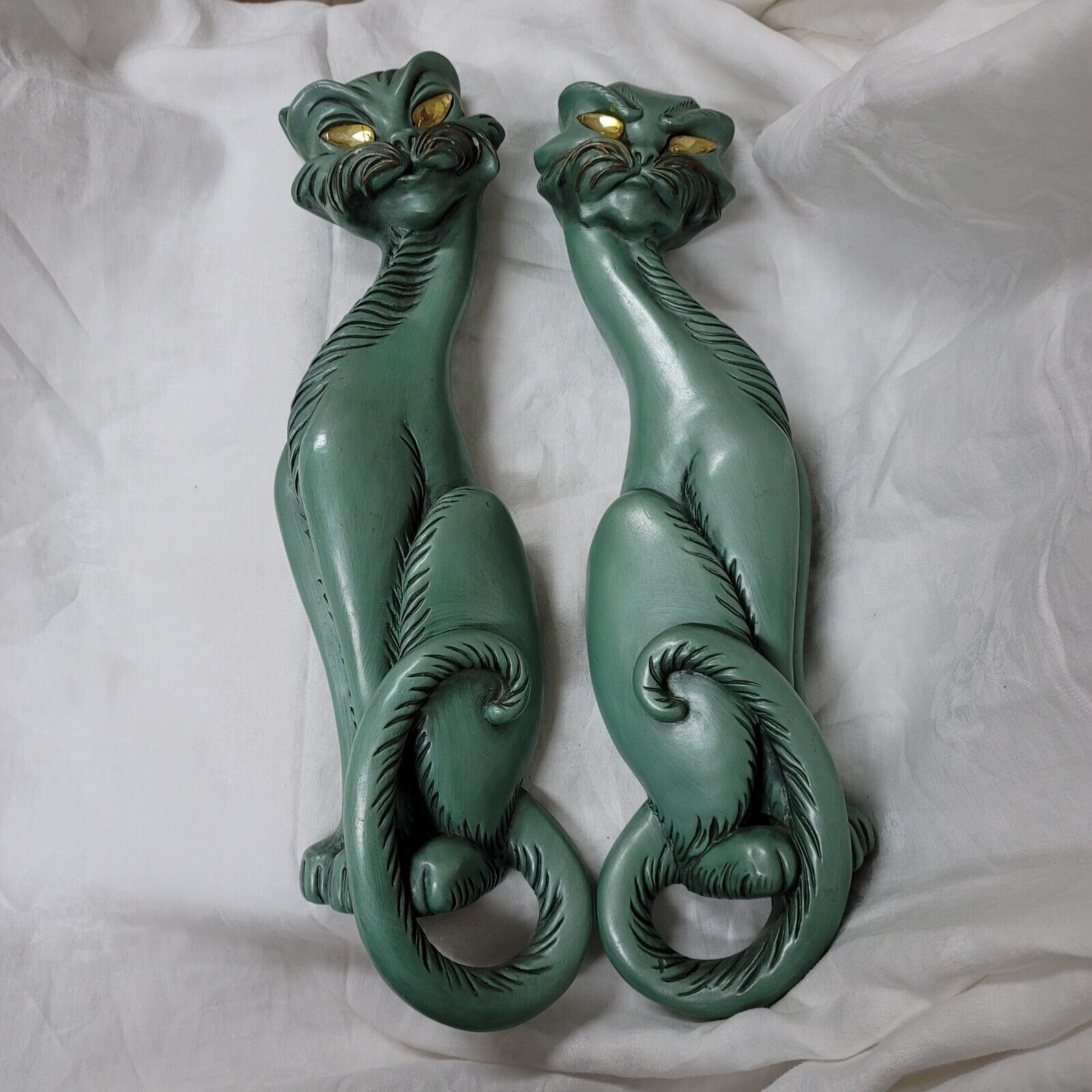 Unusual Vnt Pair Green Cat Gold Eyes Whiskers Wall Decor MCM Universal Statuary