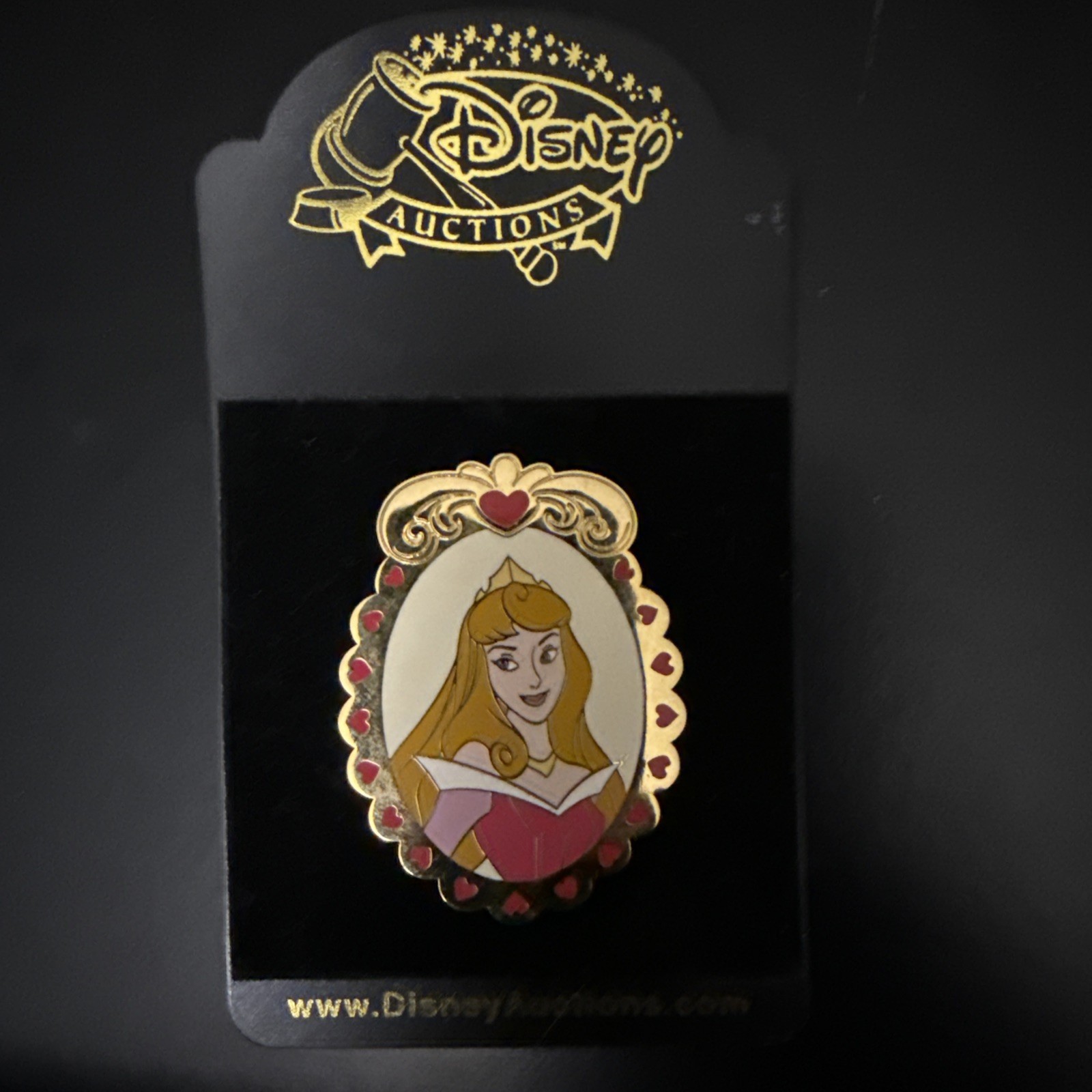 DISNEY AUCTIONS PIN 2003 Cameo Series 1 (Aurora) LE 250 New on Card #25333