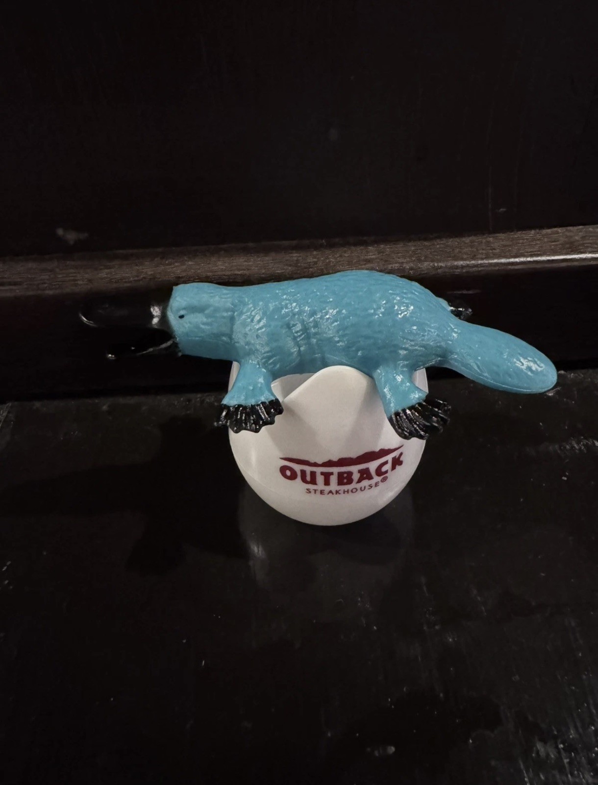 Outback Steakhouse Limited Edition Rare Blue Platypus, And Egg 2026 New