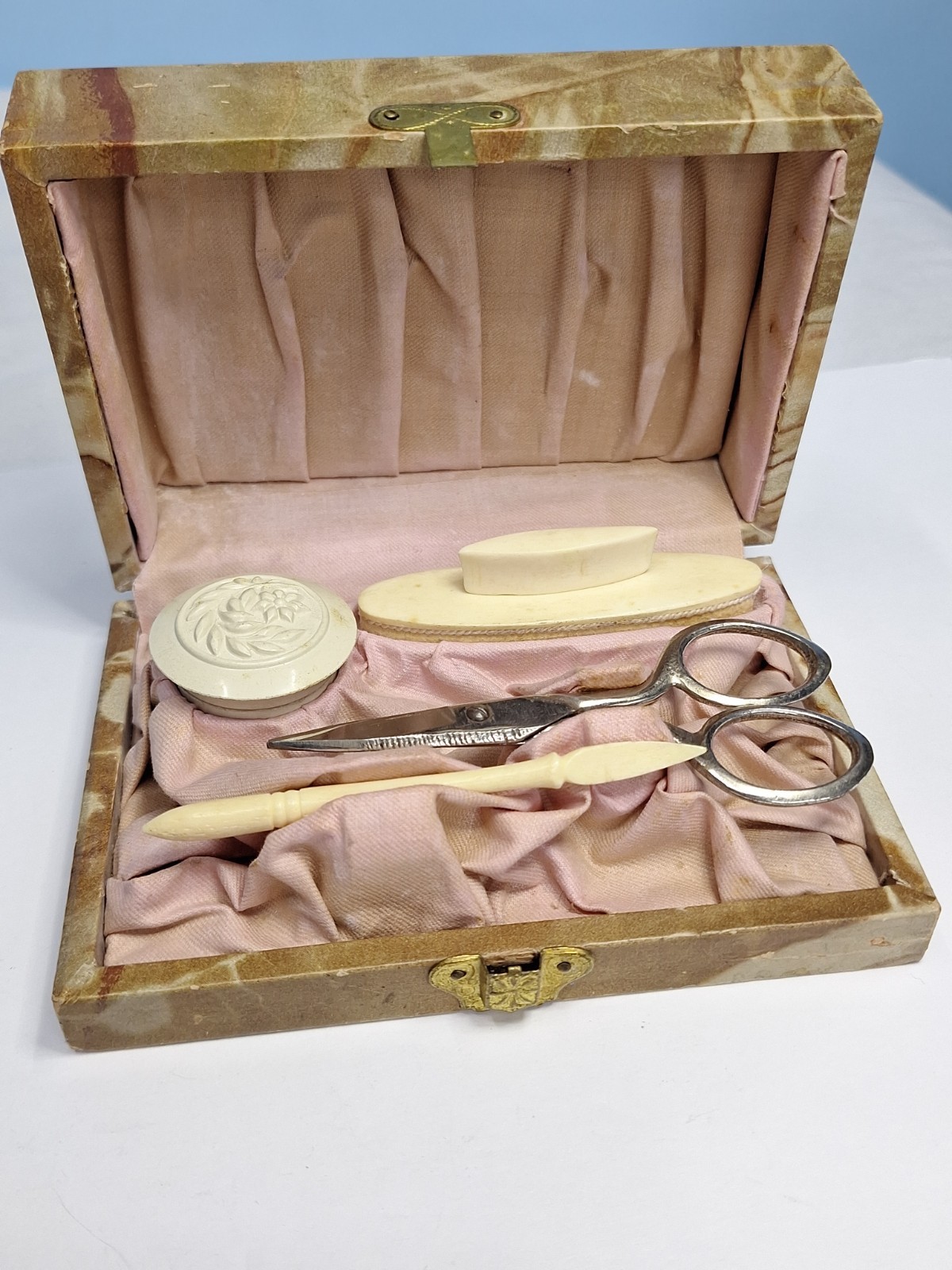 Vintage Manicure Set In Box - Bone/Plastic