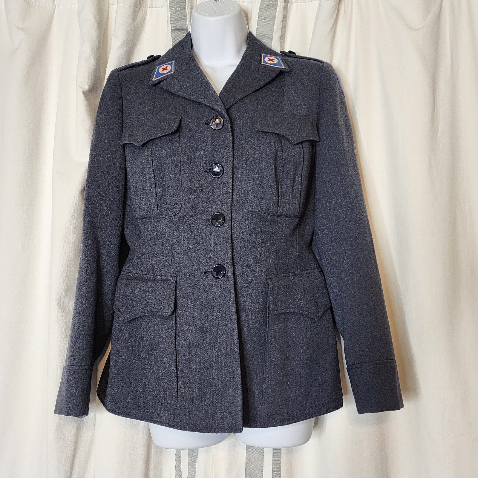 VTG Swiss Army FHD Women’s Wool Medic Jacket Tunic Patches Frey Red Cross