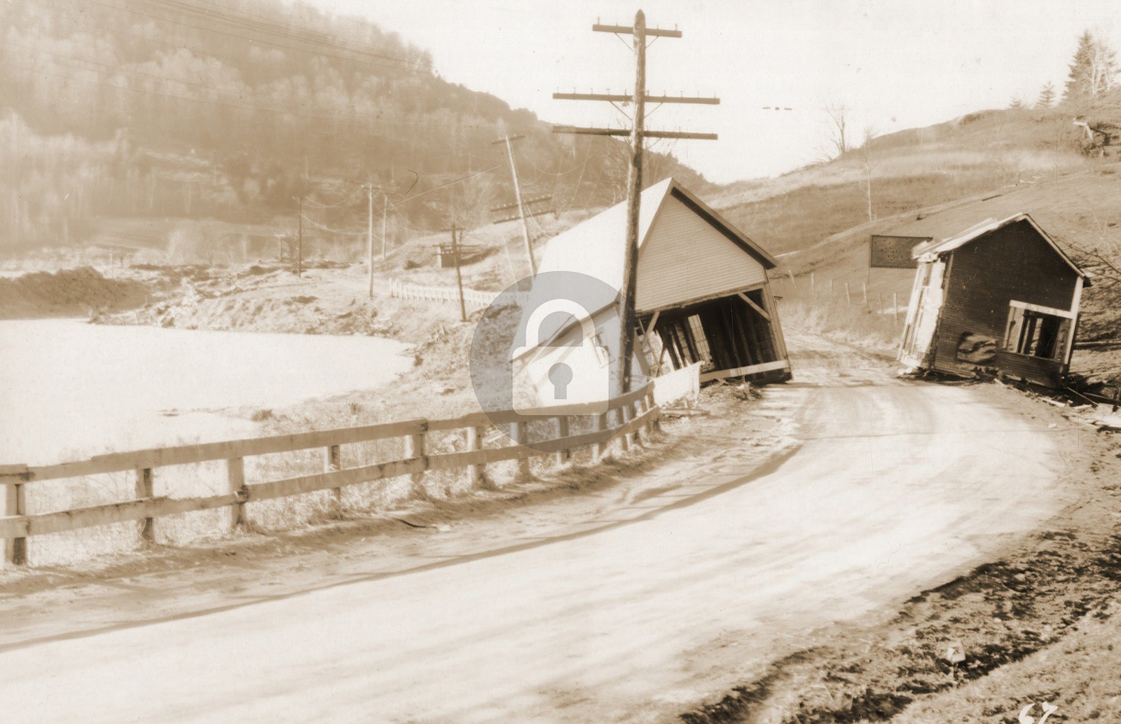 Between Montpelier and Waterbury, Middlesex VT Vermont RPPC Photo Postcard COPY