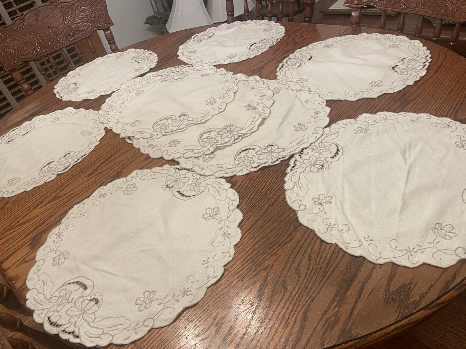 Vtg Madeira Embroidered Linen Tea Dessert or Placemats Doilies Cutwork Set of 12