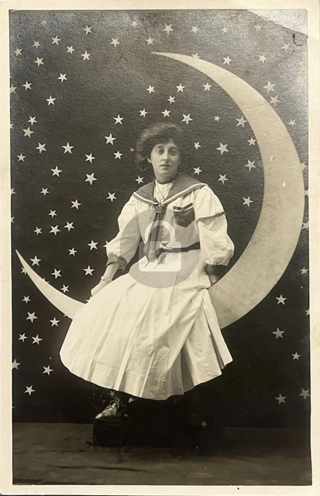 1907-1920\'s Young Woman Paper Moon Studio View RPPC Photo Postcard COPY