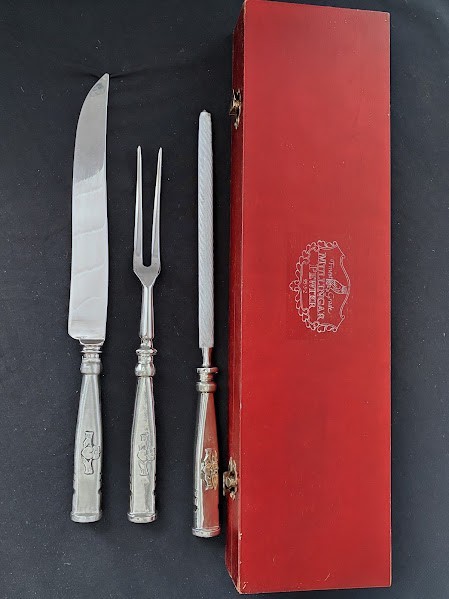 Mullingar Pewter Claddagh Design Carving Knife Fork & Sharpener Set