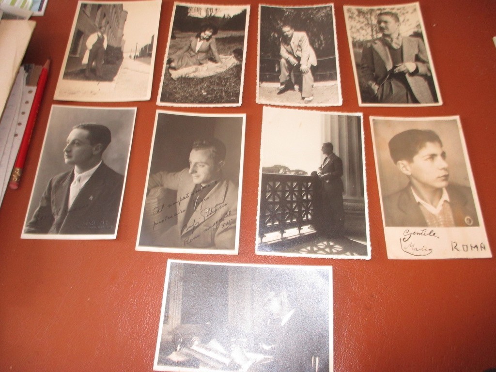 Beautiful lot of 10 original portrait postcards from Italy and Malta, all dated 
