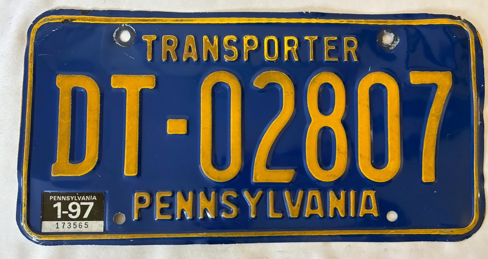 Vtg Pennsylvania License Plate - TRANSPORTER - DT #2807, ‘97 Tag, Blue/Yellow