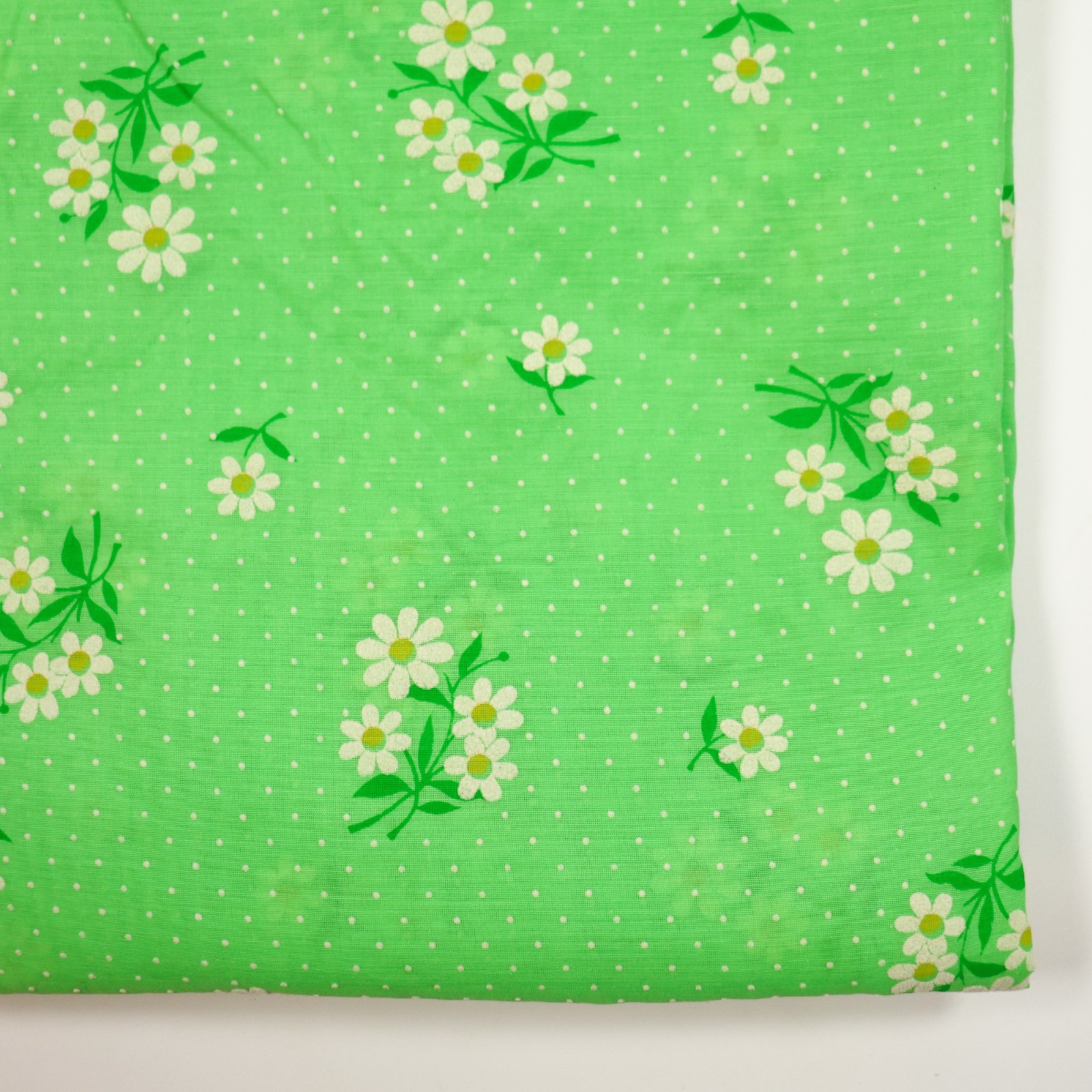 3.5Yds Vtg Flocked Fabric White Flowers on Green Dressmaking Semi Sheer Yardage