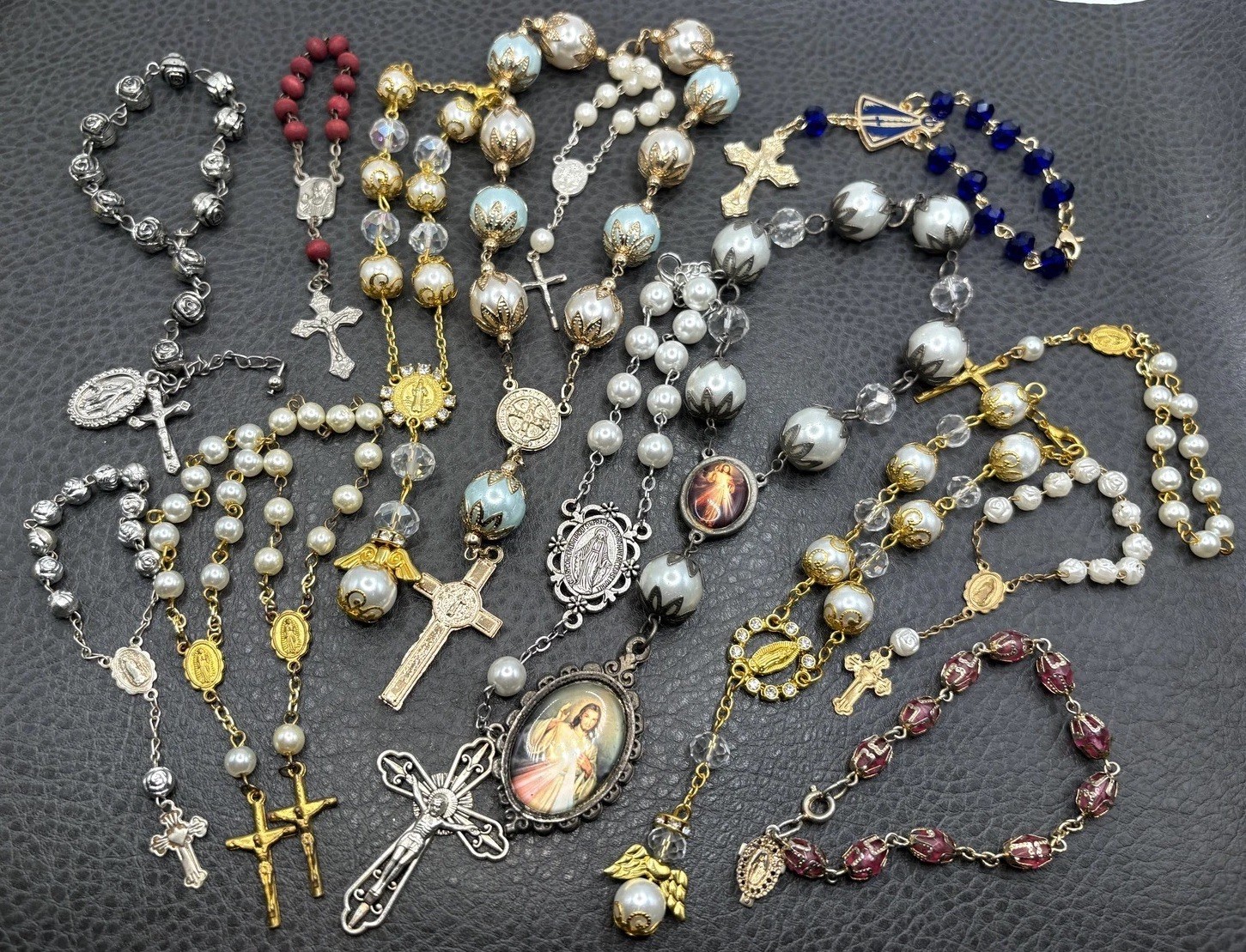 VTG -Mod Religious Pocket Rosary Lot 15 Catholic Beaded Prayer Bracelet Crucifix VTG -Mod Religious Pocket Rosary Lot 15 Catholic Beaded Prayer Bracelet Crucifix