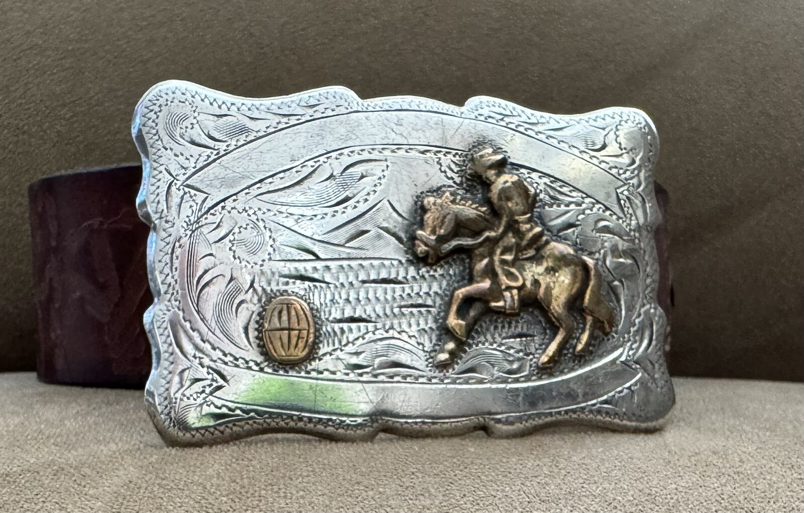 Vintage Sterling Silver Hand Engraved Frontier Western Horse Trophy Belt Buckle Vintage Sterling Silver Hand Engraved Frontier Western Horse Trophy Belt Buckle