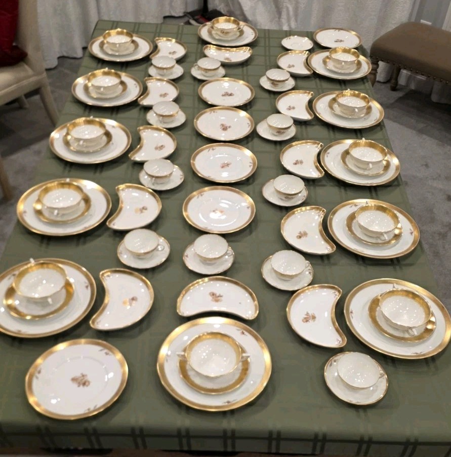 77 Piece Royal Copenhagen Golden Basket Setting For 12.