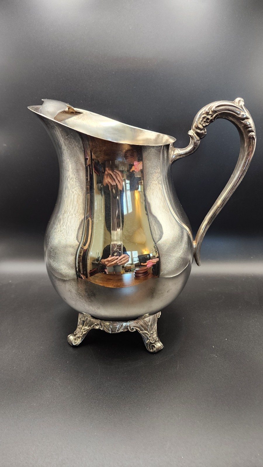 VTG FB Rogers Silver Co Silver Plate Water Pitcher Footed Ice Guard Vintage EUC