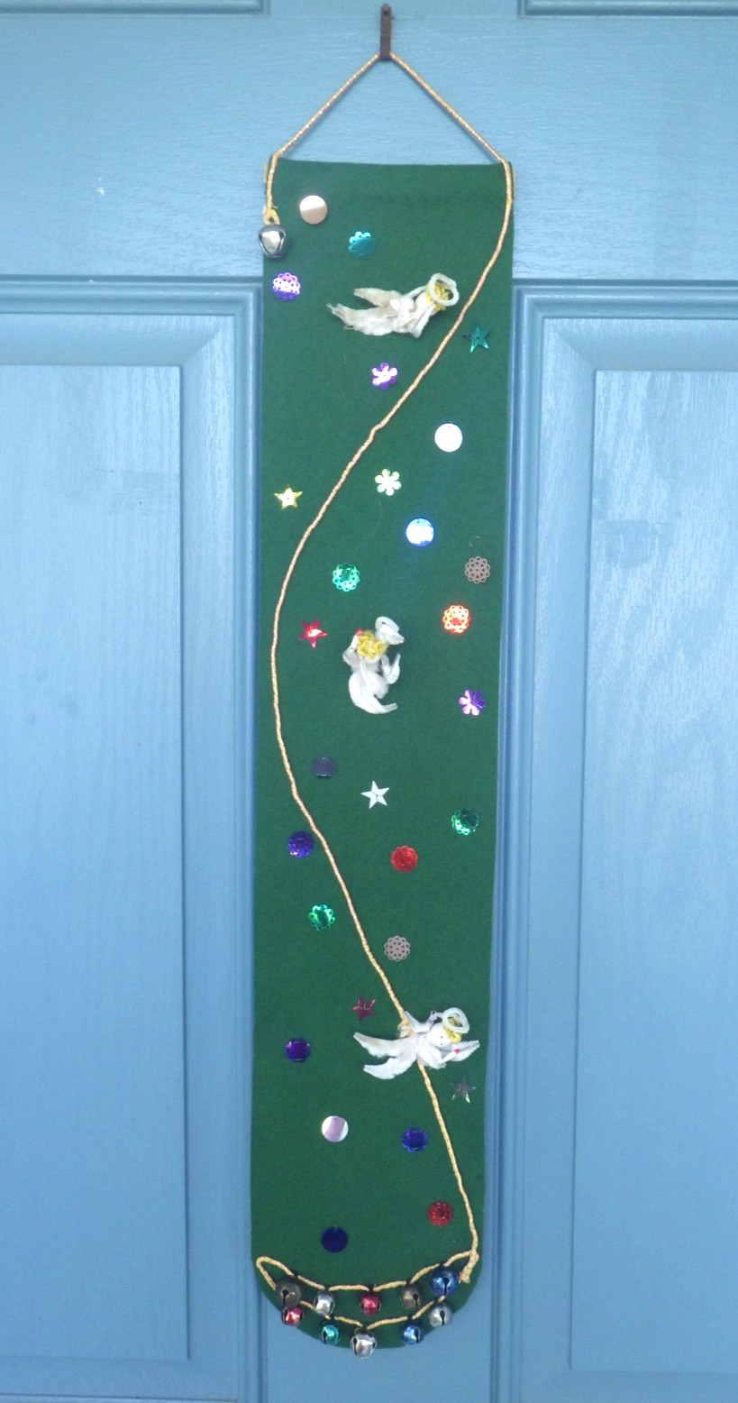 Vintage Hand Crafted Green Felt Christmas Wall Hanging Angels Sequins Bells 24
