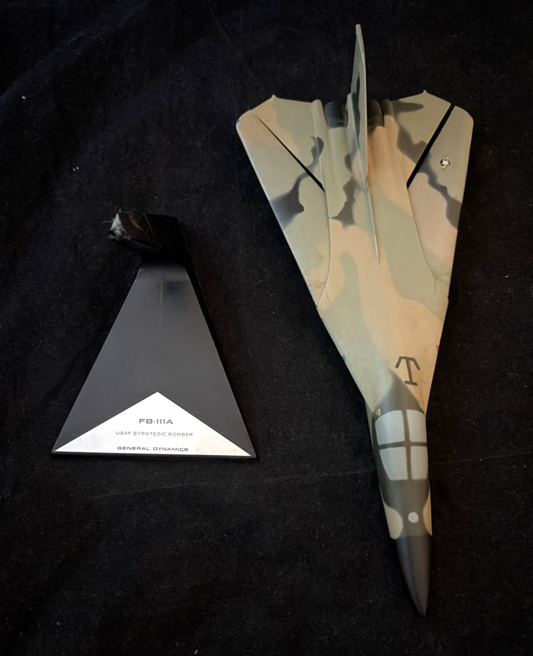 Vintage General Dynamics FB-111A USAF Strategic Bomber Model-READ