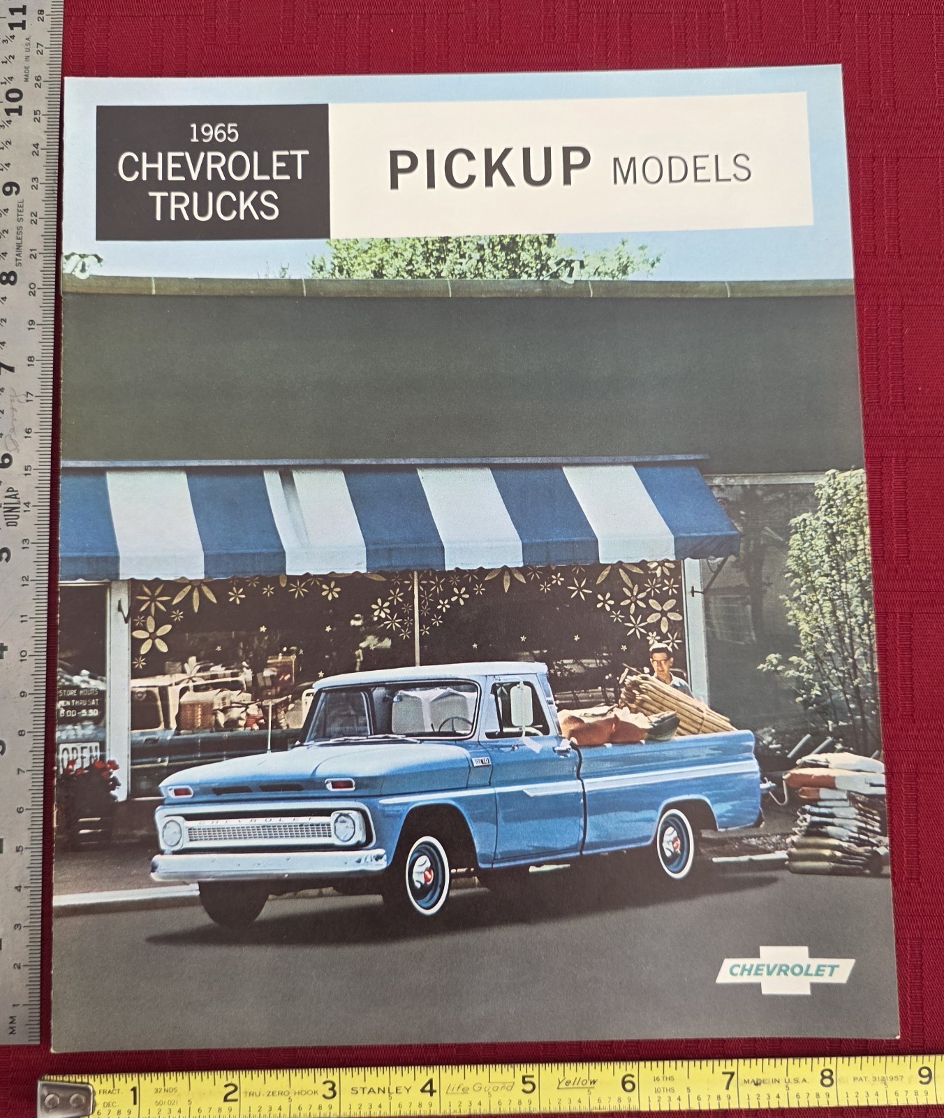 Original 1965 Chevrolet Trucks Fleetside Stepside 4 Wheel Drive Sales Brochure
