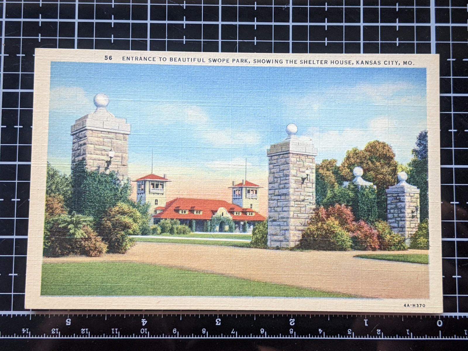 Vintage Entrance to swope park showing shelter house Kansas City Kansas postcard
