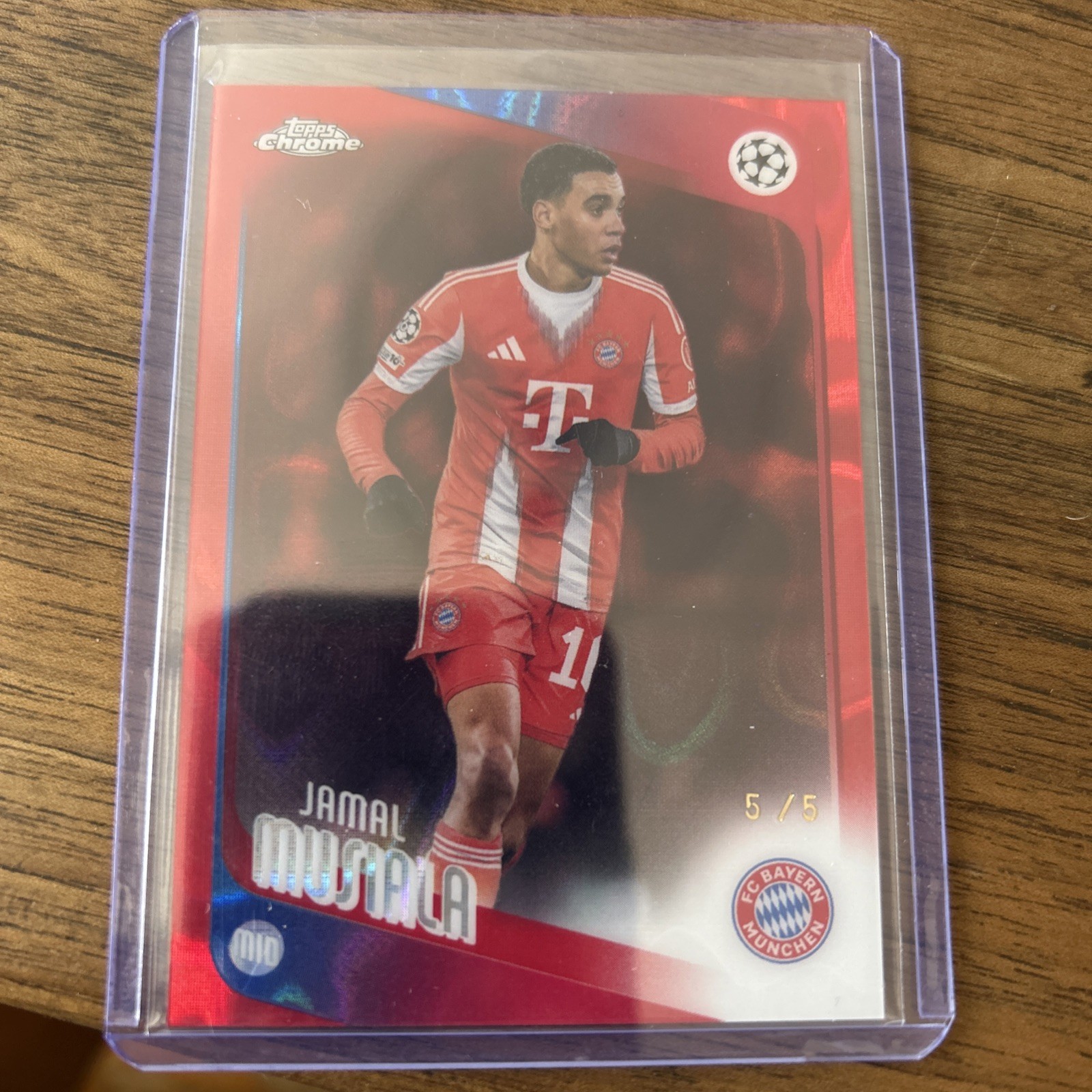 Topps Chrome UCC 2025/26 Jamal Musiala Bayern Munich 5/5 Refractor Card