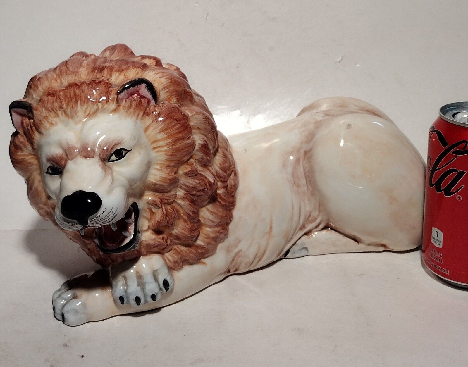 Italian Majolica Ceramic Lion Figurine, 12\