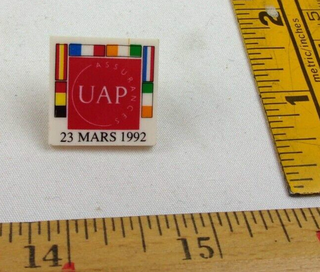 UAP 23 Mars 1992 French 1990s VINTAGE pin tie tac