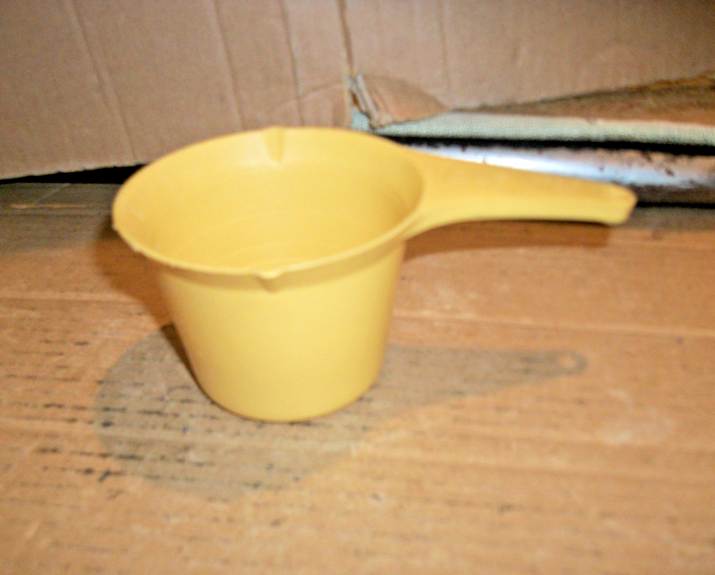 Vintage Foley 1 Cup Plastic Measuring Cup Harvest Gold Color