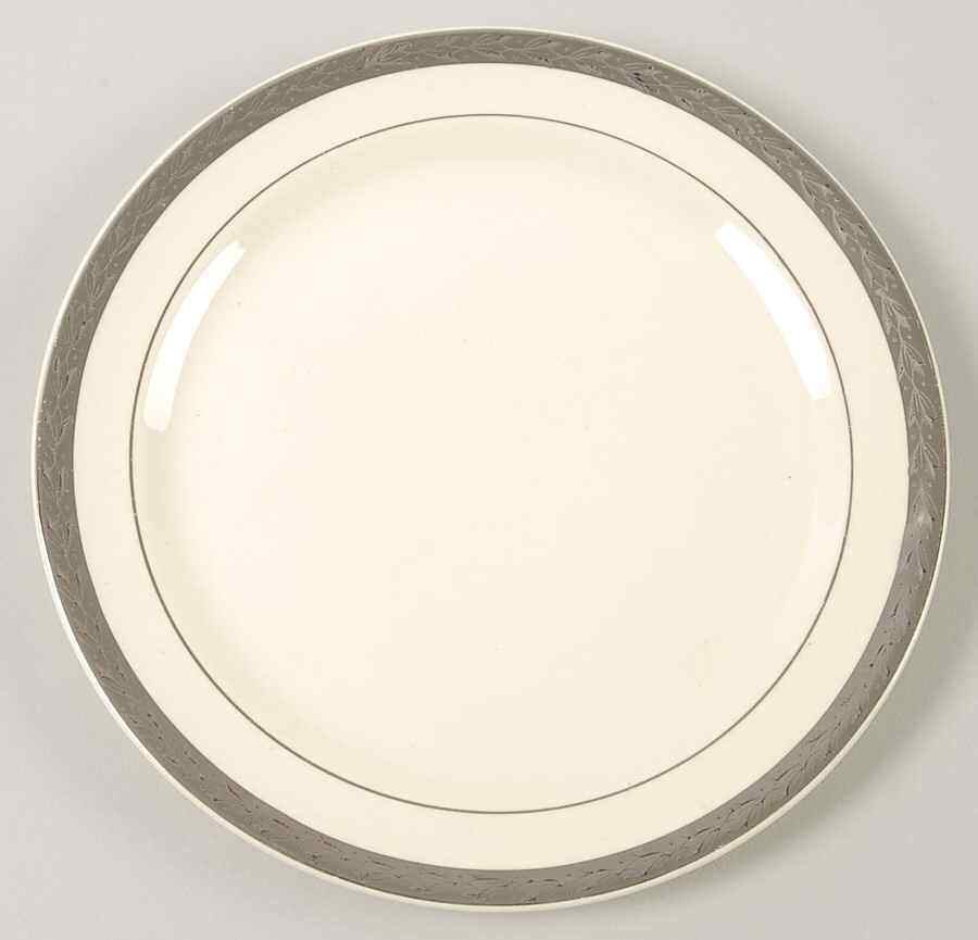 Taylor, Smith & T  4404 Bread & Butter Plate 2639642