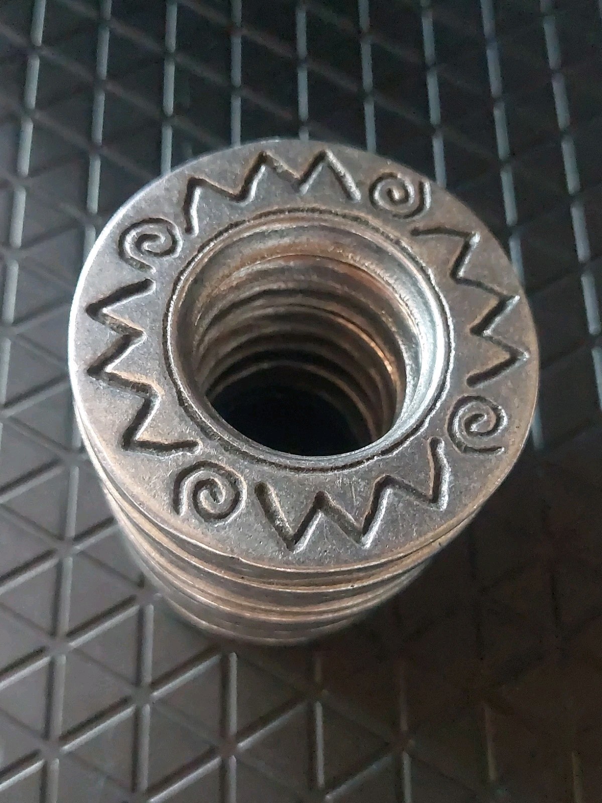 Set 8 Vintage WILTON Armetale Pewter Reggae Napkin Rings
