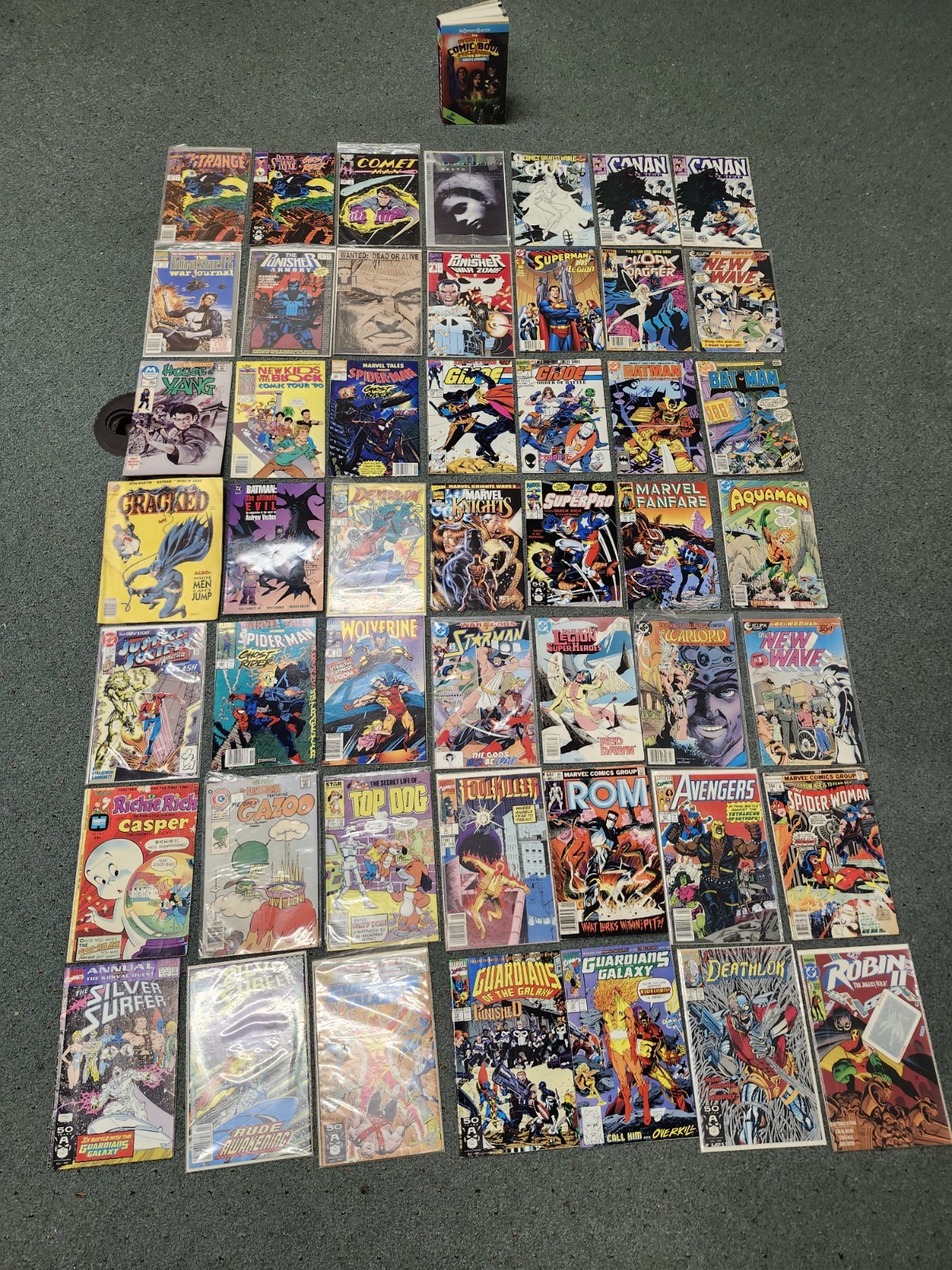 HUGE 50 Pc Lot Comic Books 1990s DC Marvel Spiderman Punisher Batman Superman +