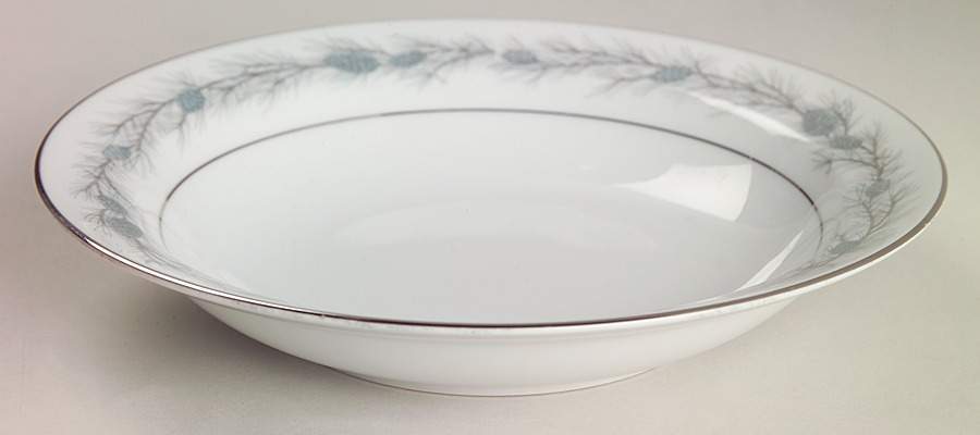 Style House Duchess Rimmed Soup Bowl 694413