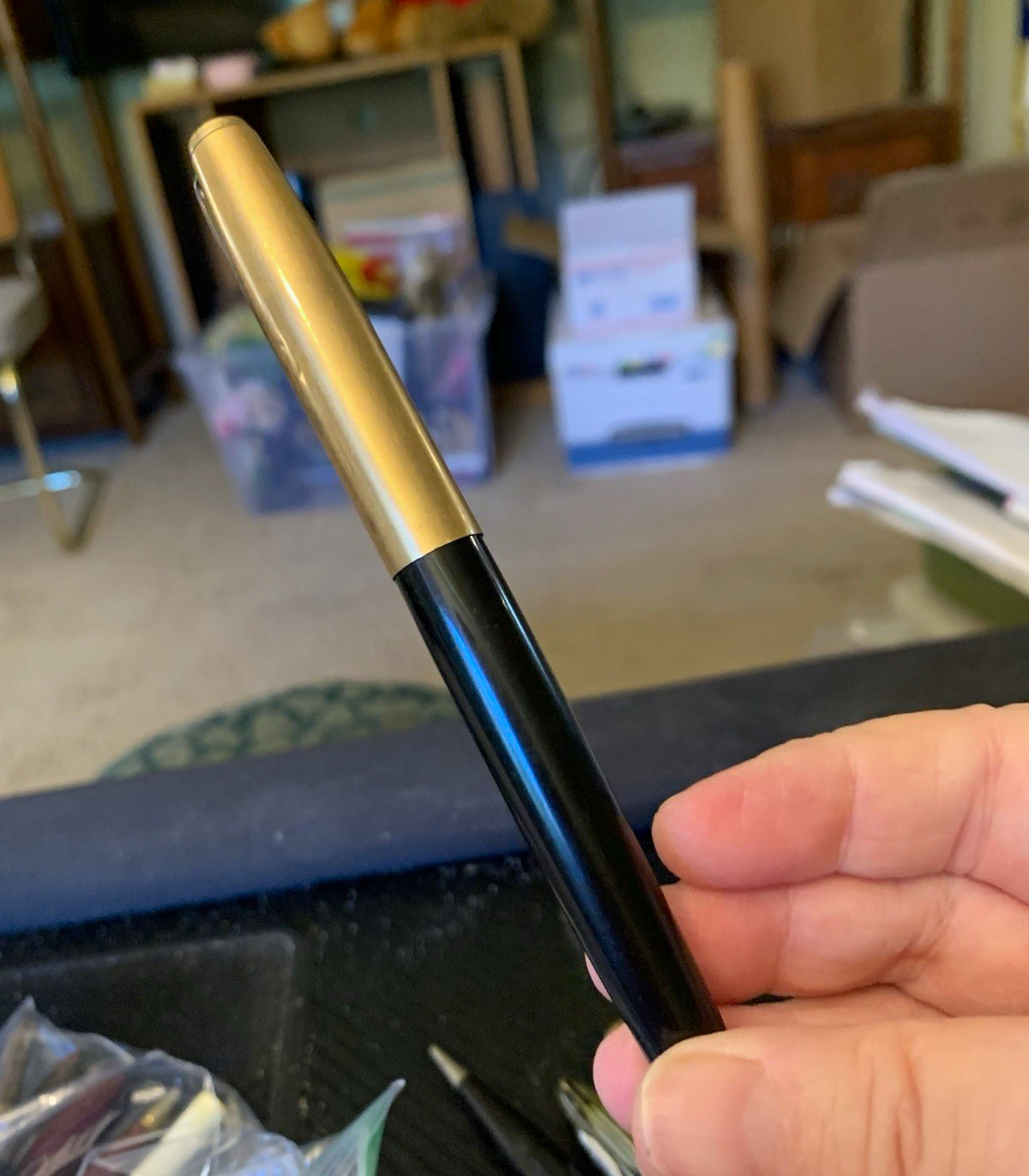 Sheaffer Metal Fountain Pen Black Ink, Black & Gold Design with Gold Trim