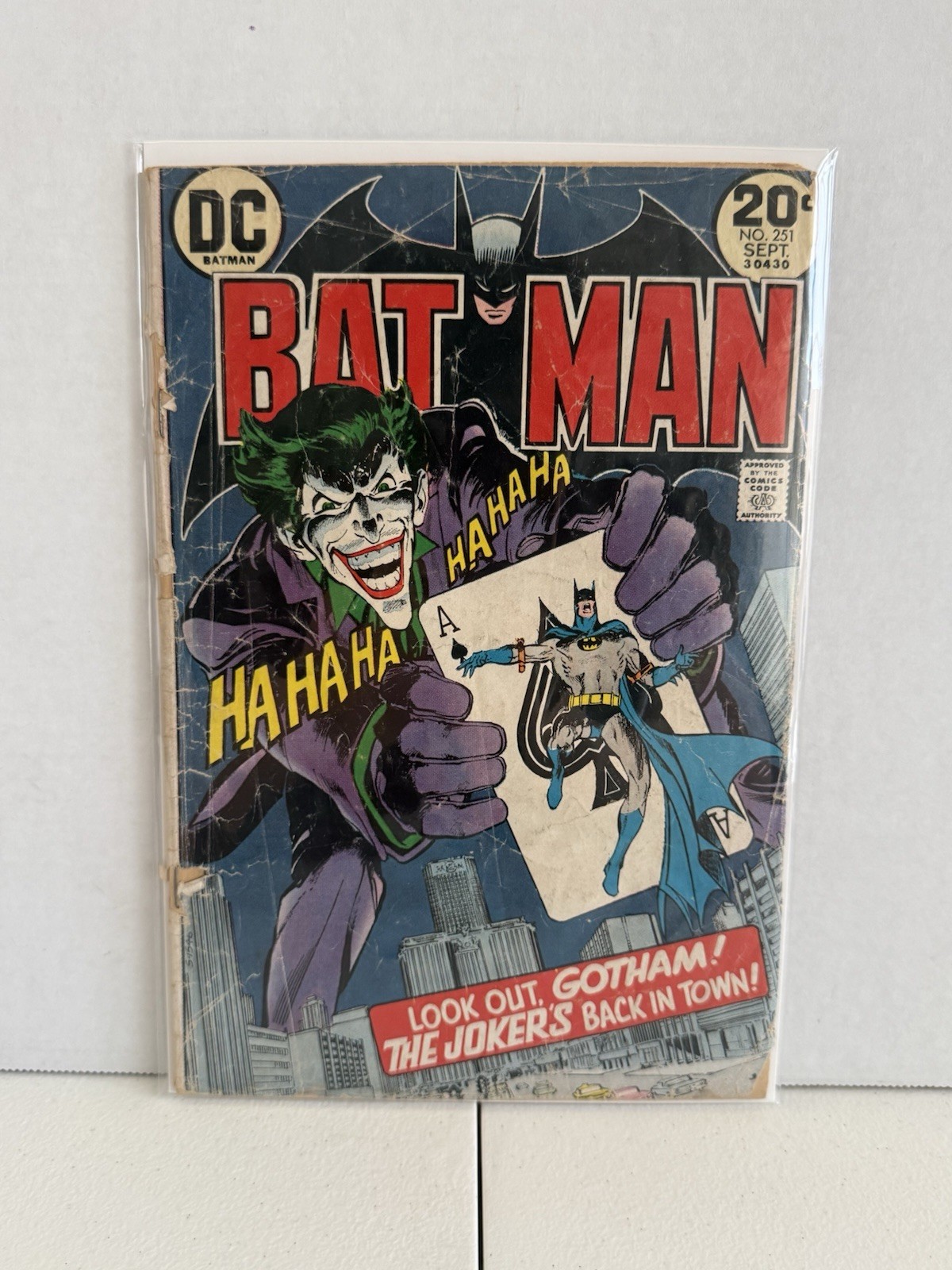 Batman 251 1973 Iconic Neal Adams Joker Cover First Print Complete READ DESC Batman 251 1973 Iconic Neal Adams Joker Cover First Print Complete READ DESC